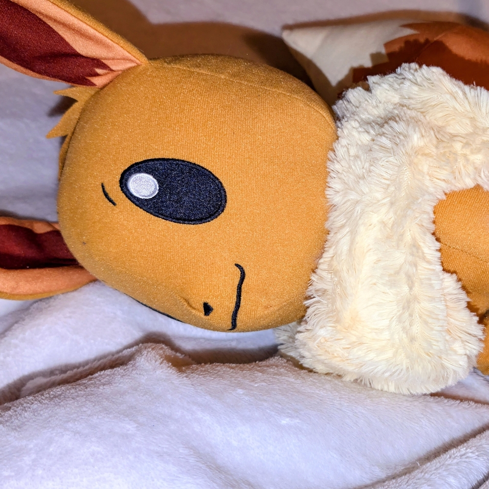 The Toy Factory Pokemon Eevee Plush Stuffed Animal Plush Toy - Picture 4 of 10